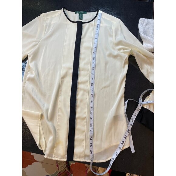 Lauren Ralph Lauren Cream Lightweight Blouse with Black Trim Sz M - Picture 8 of 9